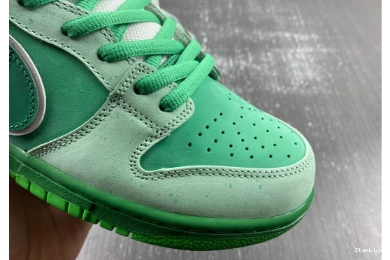 GREEN SB CONCEPTS NIKE DUNK BRIGHT BV1310-303 LOW Lobster  0729